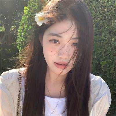 你好,我叫多蕾丝